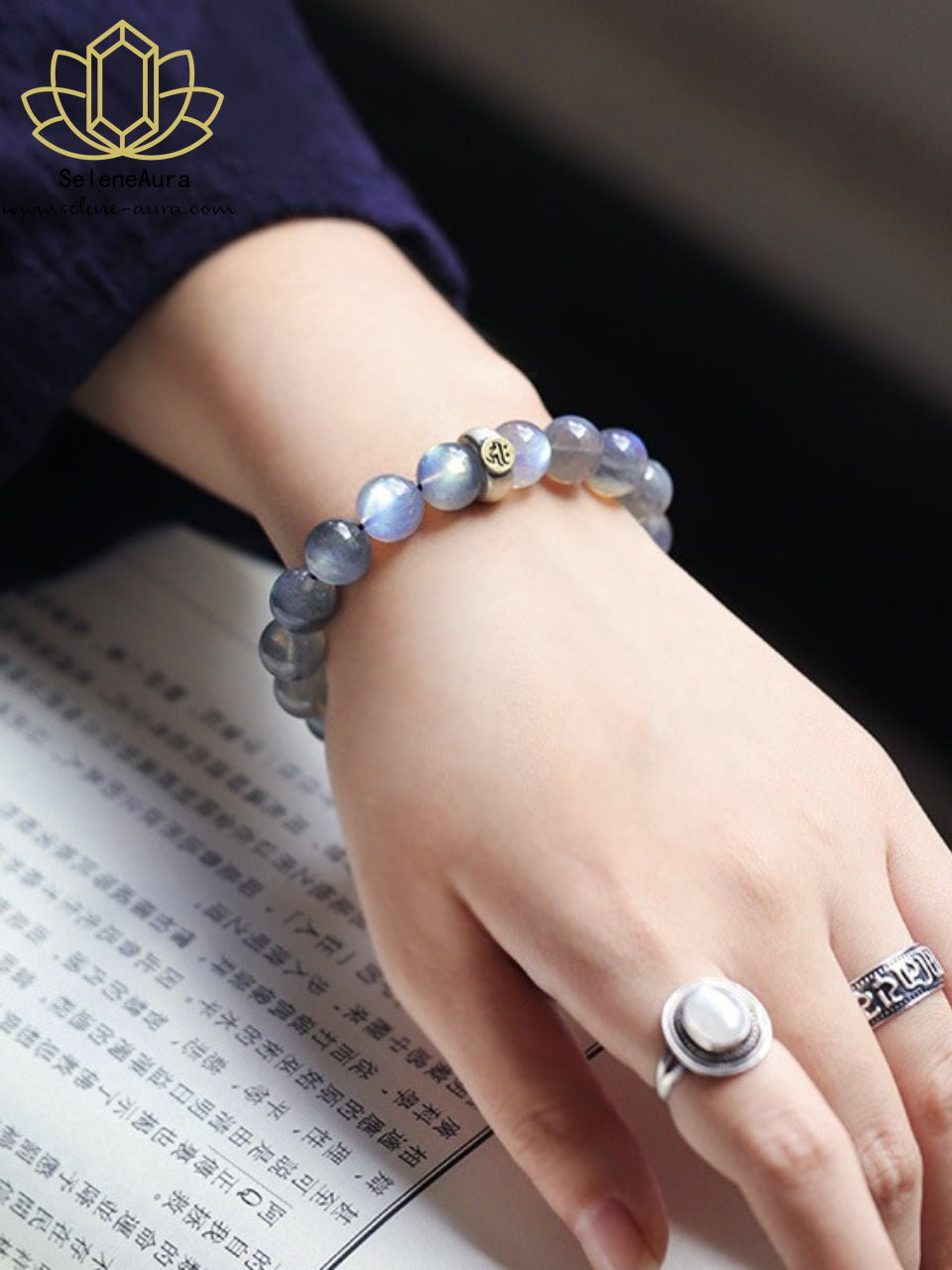 Grauer Mondstein Armband Natürlicher Blauer Schimmer Handgefertigt