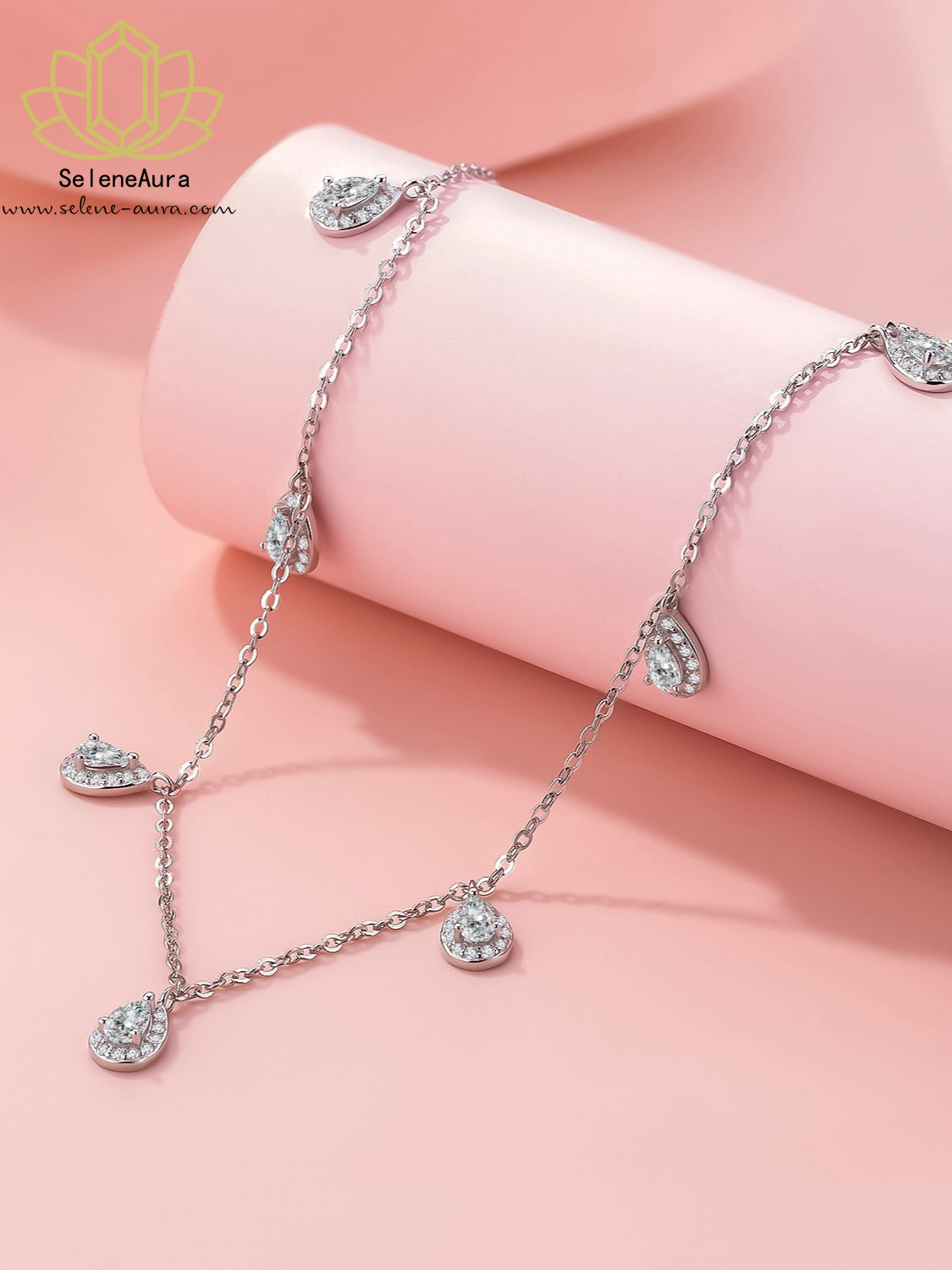 Silberne Tränken Tropfen Halskette mit Zirkonia | Elegantes Collier | SeleneAura