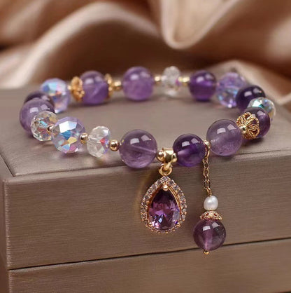 Natürliches Amethyst Armband mit Feuerenergie - Individuelles Design für Damen