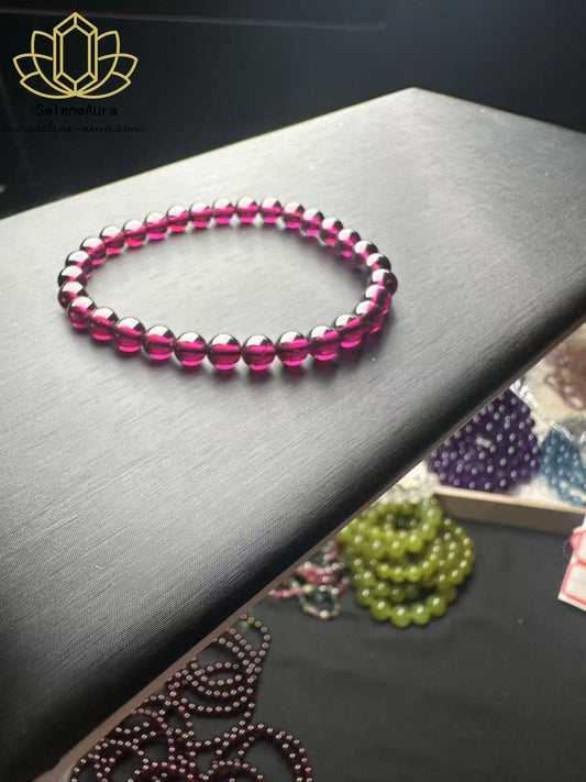 Natürlicher Granat (Roter Granat) Einfach Armband | Energie & Vitalität | Handgefertigt für SeleneAura