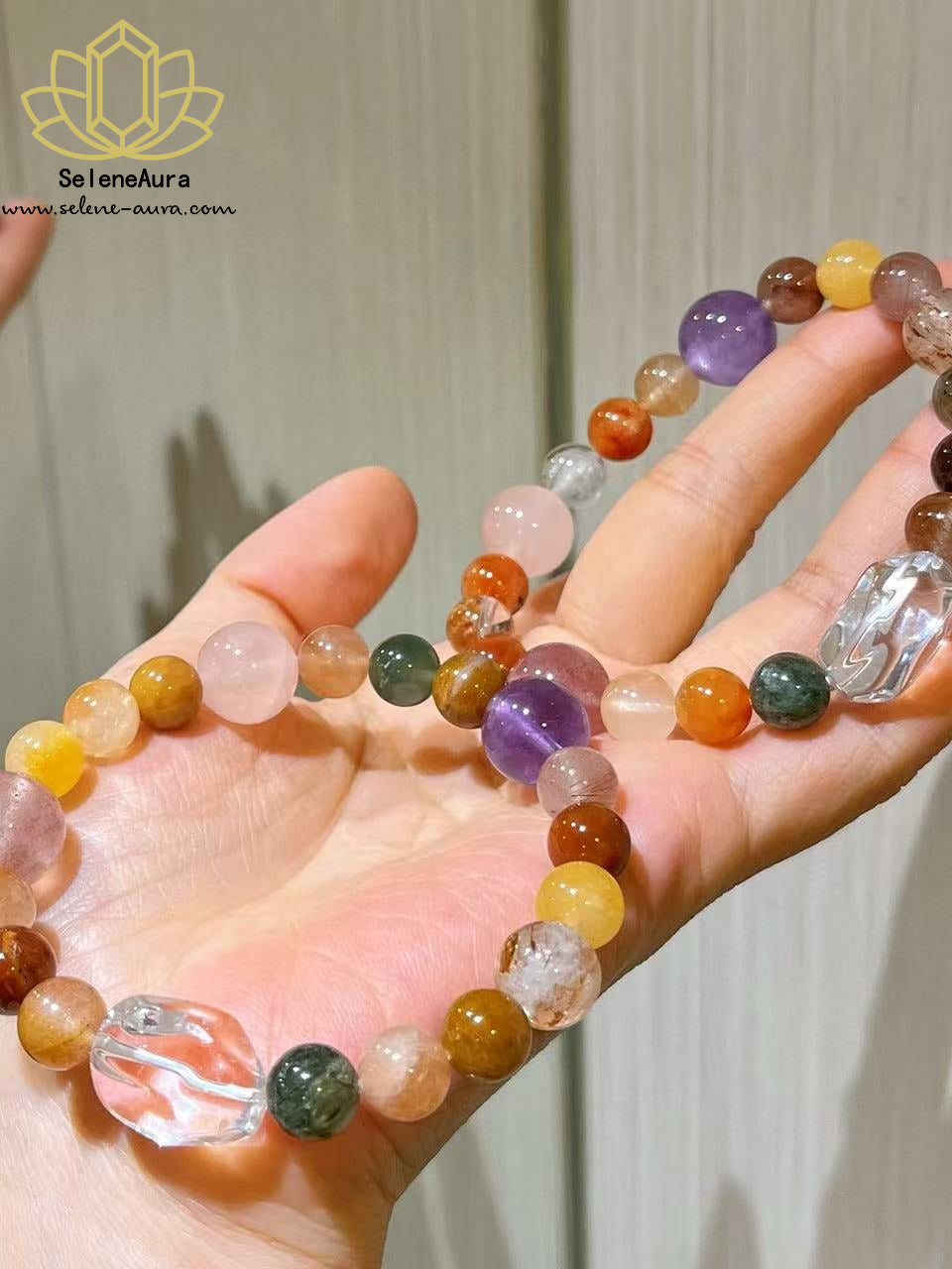 Multikristall-Armband mit Regenbogen-Rutilquarz – Handmade Energiebalance